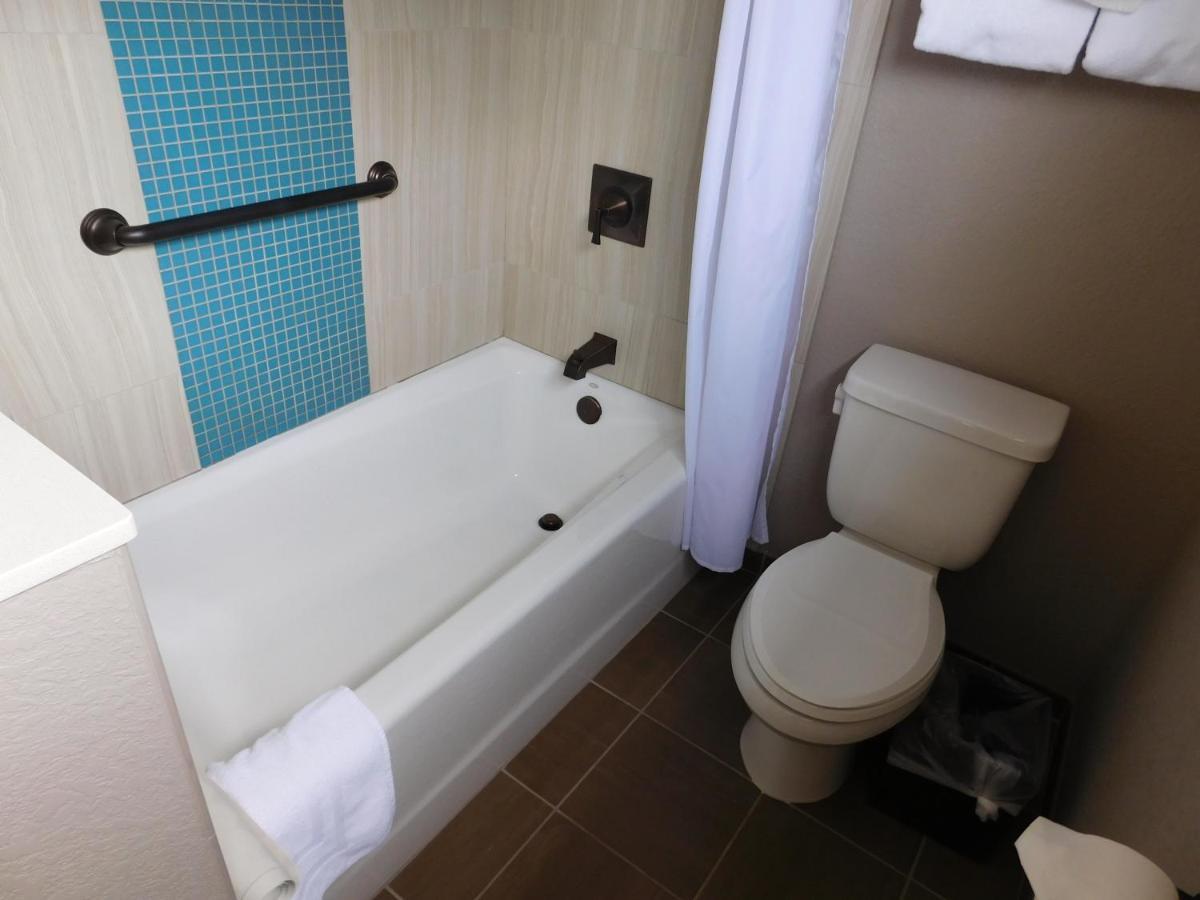 Wave Street Inn Monterey Ngoại thất bức ảnh