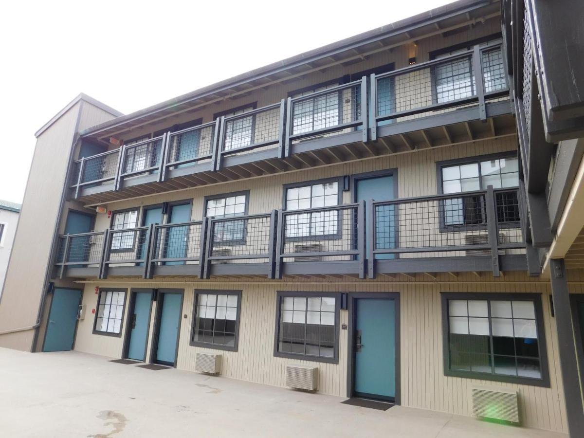 Wave Street Inn Monterey Ngoại thất bức ảnh
